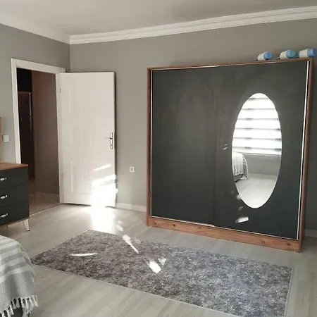 Apartament Yigit *